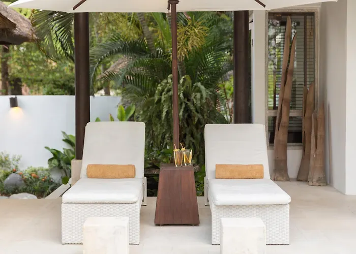 New Moon Villa