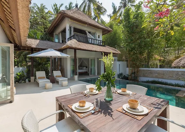New Moon Villa